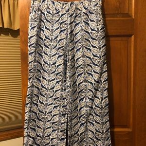 Size large free flow Lilly Pulitzer pants